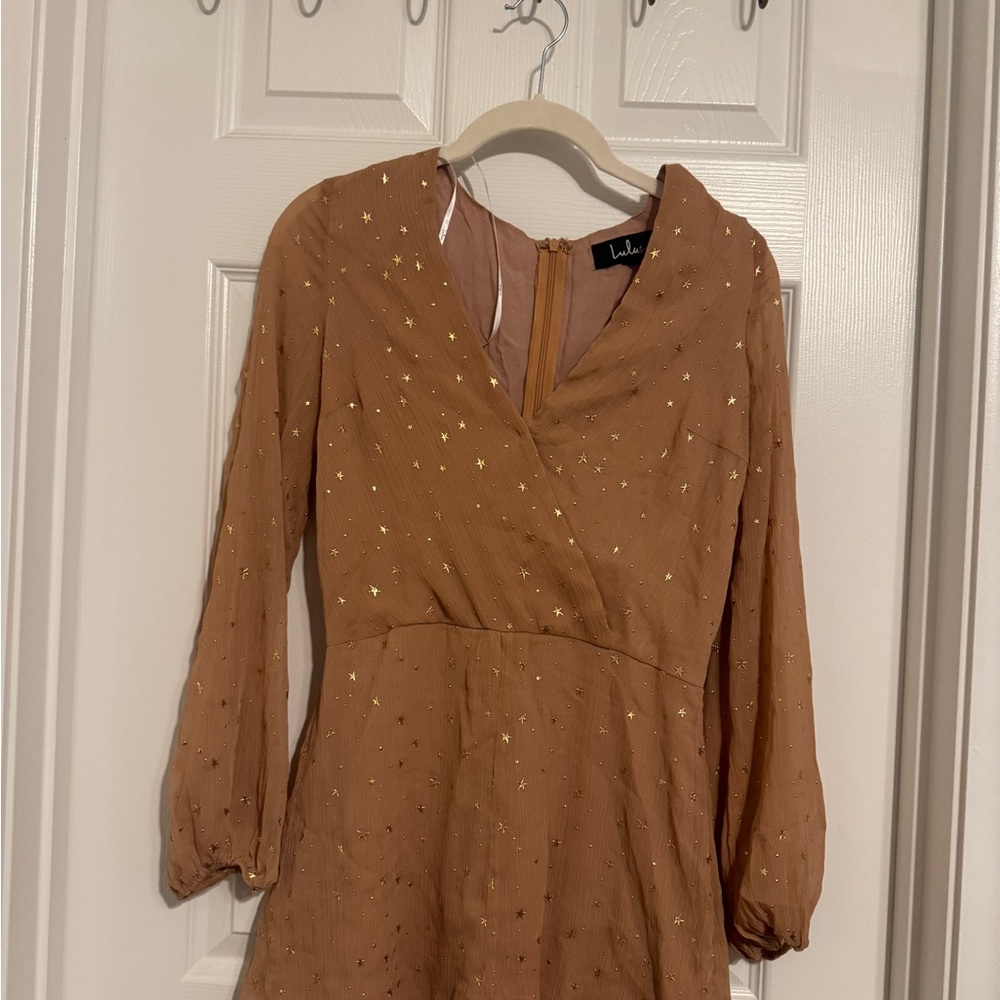 Lulu's V-Neck Sundress